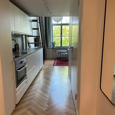 Apartment M Loft2 - Center With Gated Free Parking *
