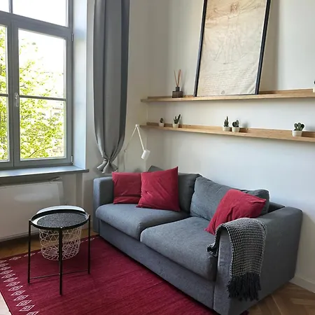 M Loft2 - Center With Gated Free Parking Apartment *