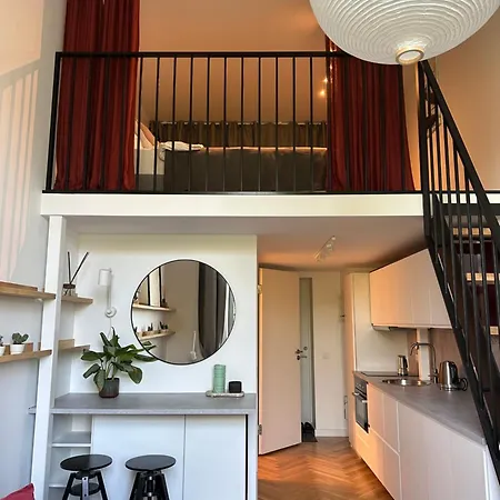 M Loft2 - Center With Gated Free Parking *