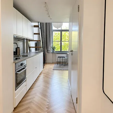 M Loft2 - Center With Gated Free Parking