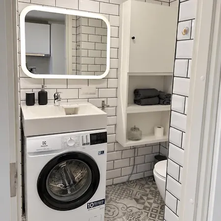 M Loft2 - Center With Gated Free Parking *